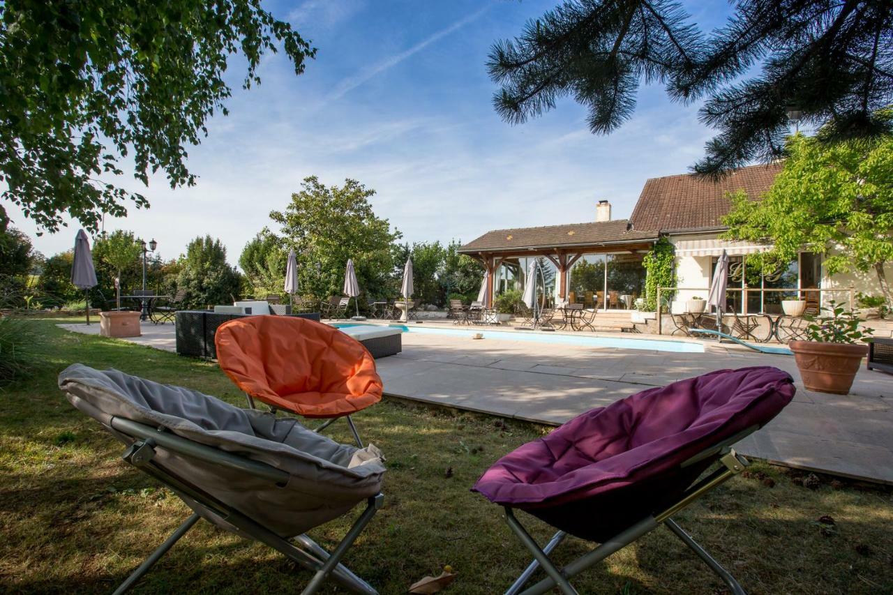 Hotel-Restaurant "La Gremelle" Ladoix-Serrigny Exterior photo